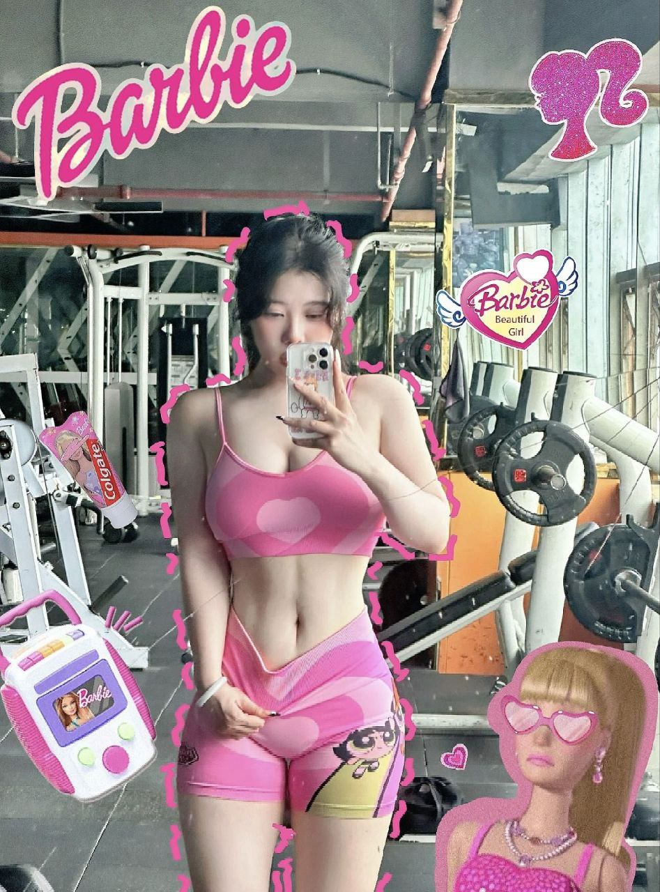 成都品茶工作室半山榻榻米大包实拍，长条茶桌与多人坐席